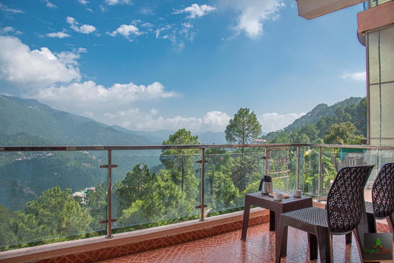 The Western Heights I Serviced Apartments I Pvt Balcony I Lift I Peacefull Area I Family Accomodation I Kasauli I By Exotic Stays מראה חיצוני תמונה