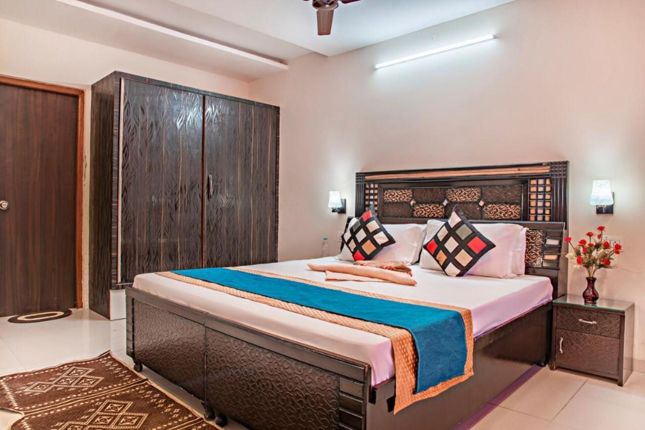 The Western Heights I Serviced Apartments I Pvt Balcony I Lift I Peacefull Area I Family Accomodation I Kasauli I By Exotic Stays מראה חיצוני תמונה